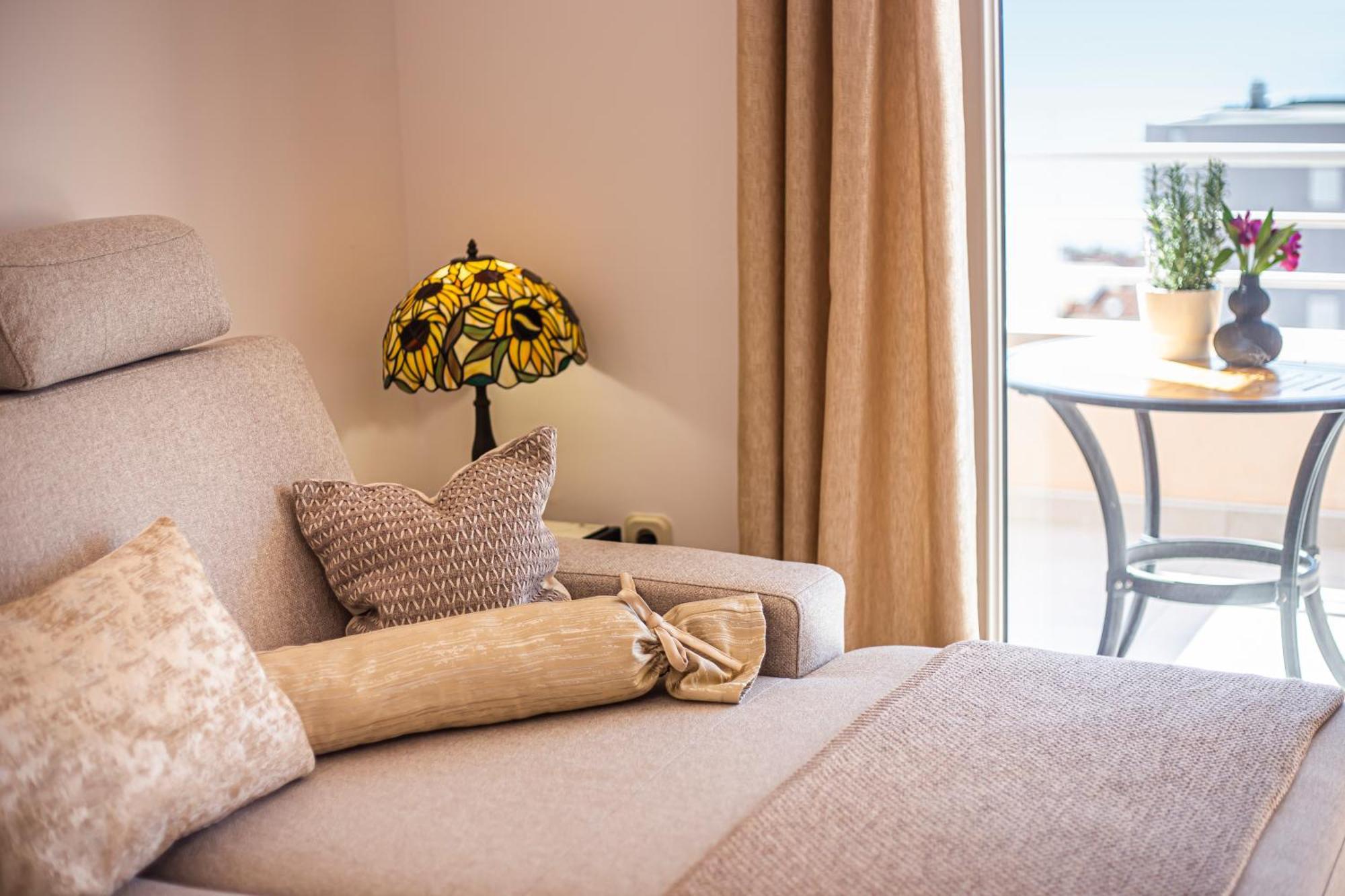 Apartment Anita With Amazing Sea View Makarska Buitenkant foto