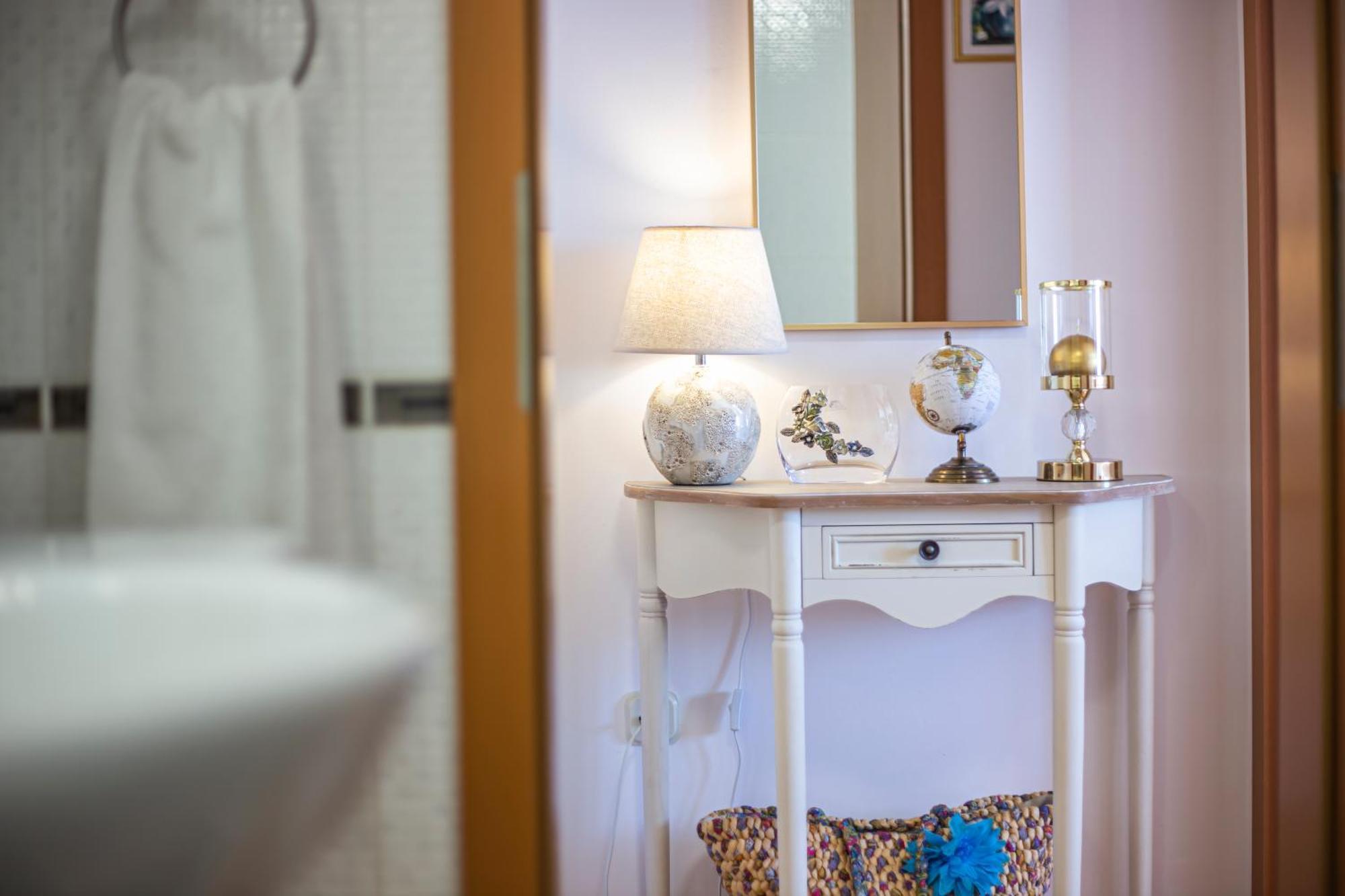 Apartment Anita With Amazing Sea View Makarska Buitenkant foto