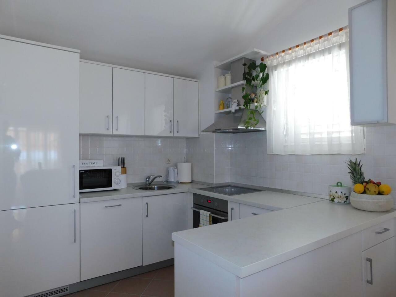 Apartment Anita With Amazing Sea View Makarska Buitenkant foto